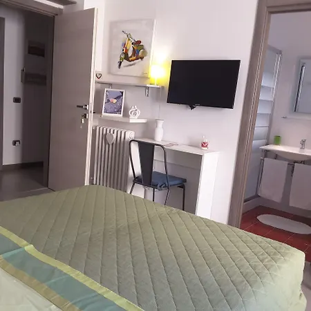 Carolina Napoli-vomero Alojamento de Acomodação e Pequeno-almoço Nápoles