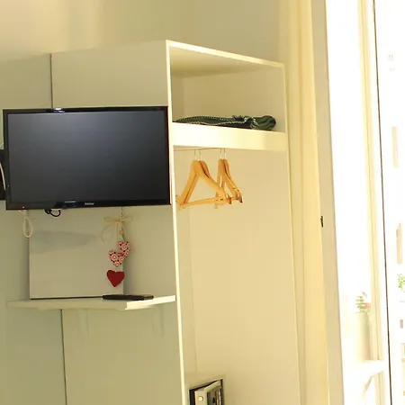 Carolina Napoli-vomero 4*