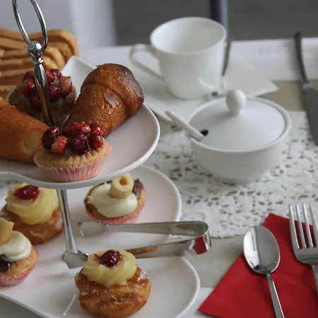 Couette-café Carolina Napoli-vomero Naples