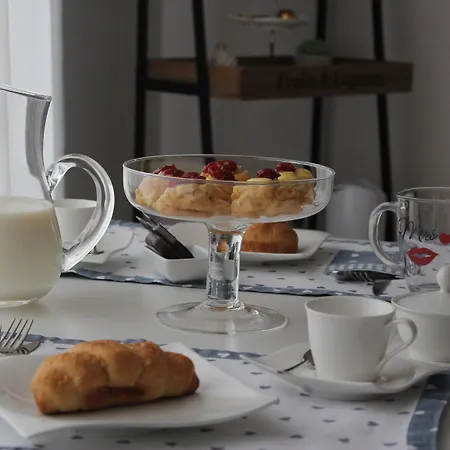 Carolina Napoli-vomero Couette-café Naples