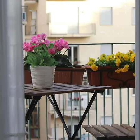 Couette-café Carolina Napoli-vomero Naples