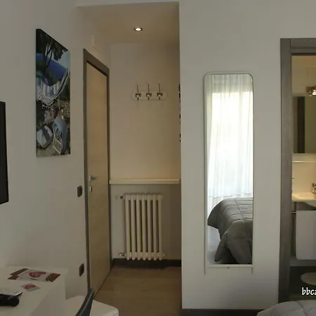 Carolina Napoli-vomero Bed & Breakfast Neapol